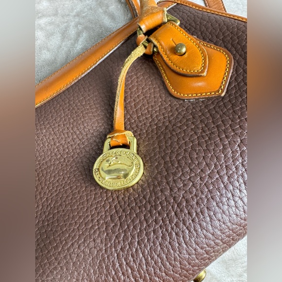 Vintage Dooney & Bourke Bag Purse Brown Tan All Weather Leather Boston Satchel - Picture 5 of 14